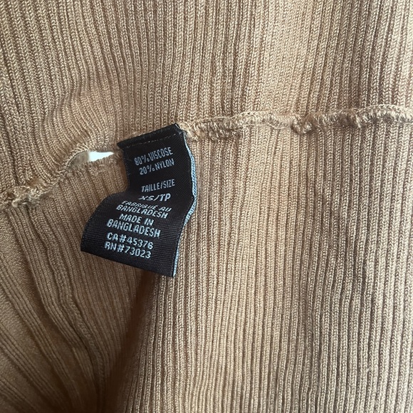 Beige mock neck horizontal ribbed long sweater - Picture 8 of 9